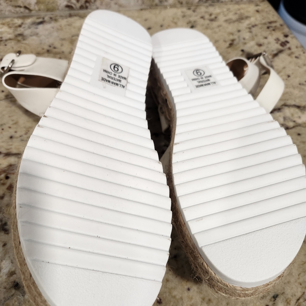 Soda sandals - Picture 3 of 4